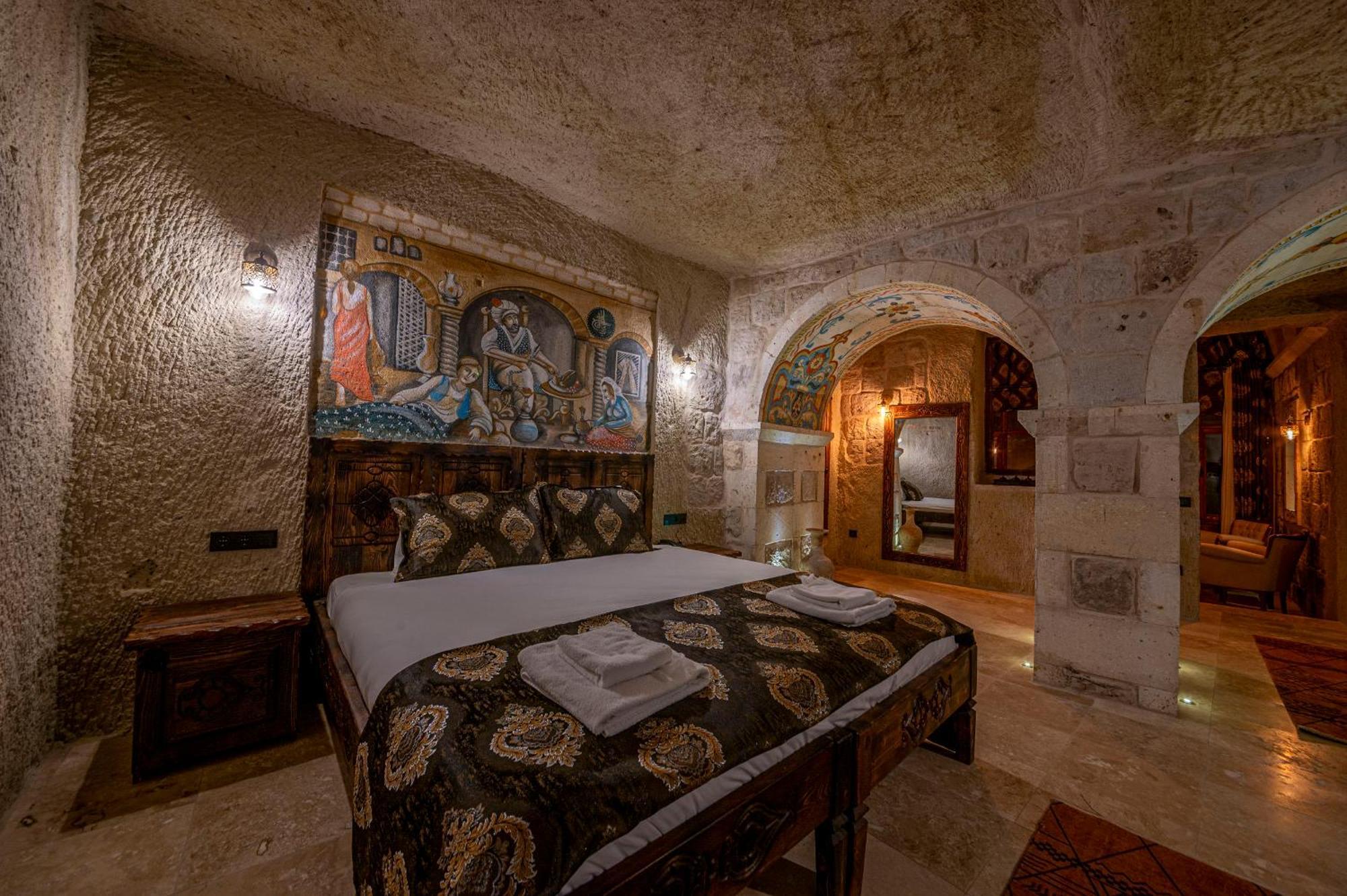 Capp Royal Cave Hotel Urgup Exterior photo